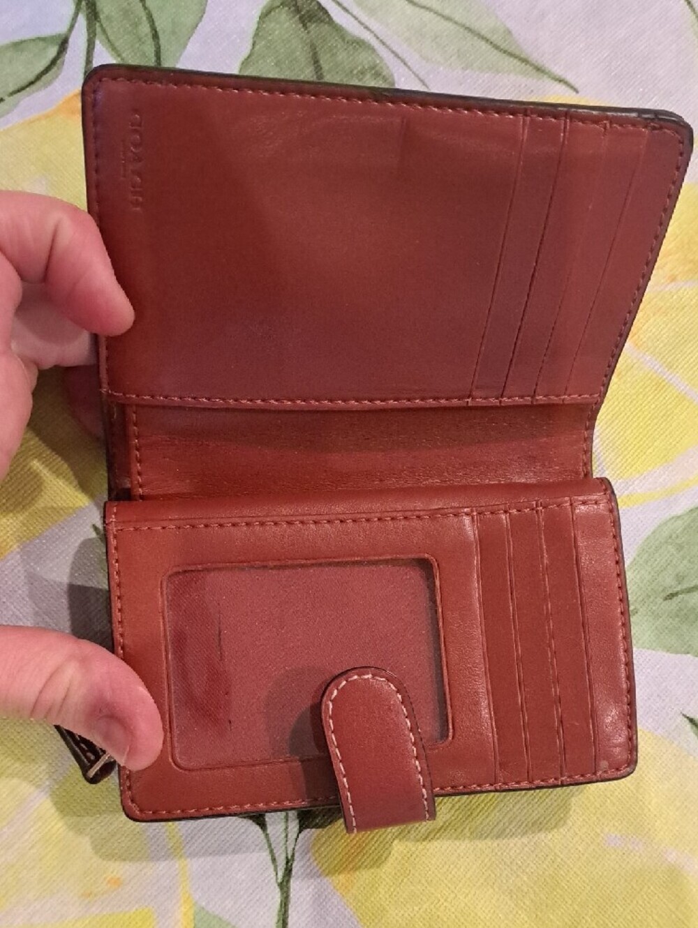 Coach Black and Light Pink Leather Wallet with Gold Logo - Picture 2 of 4